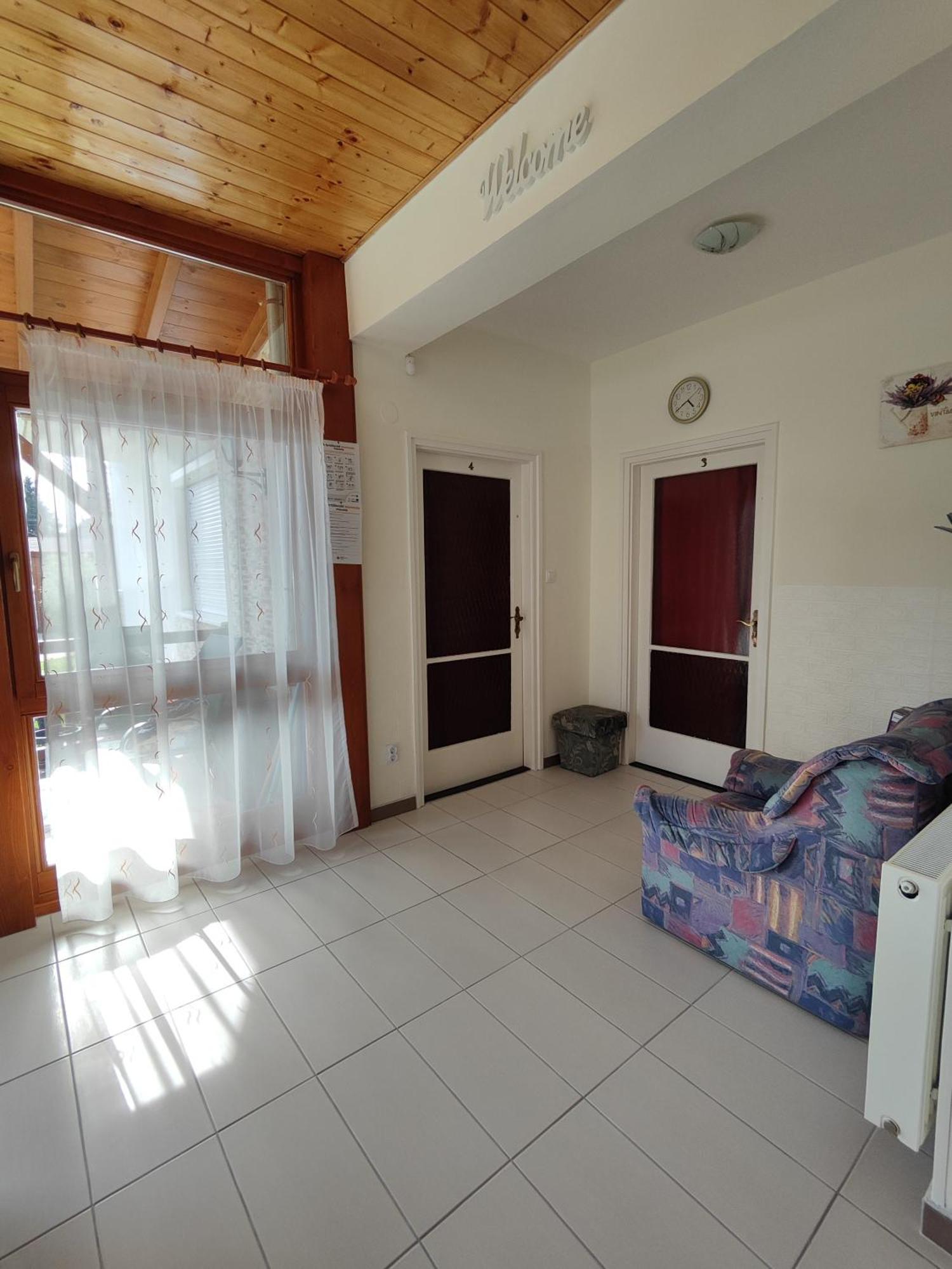 Havasi Vendeghaz Apartment เจเนชดิแอช ภายนอก รูปภาพ